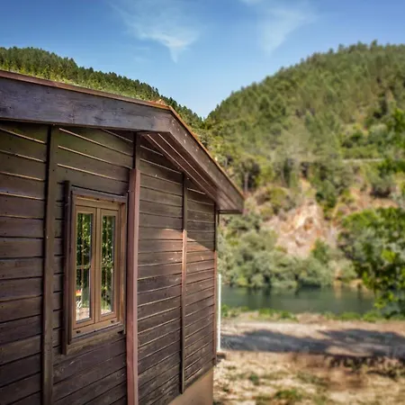 Xisto Camping Janeiro de Baixo Exterior photo